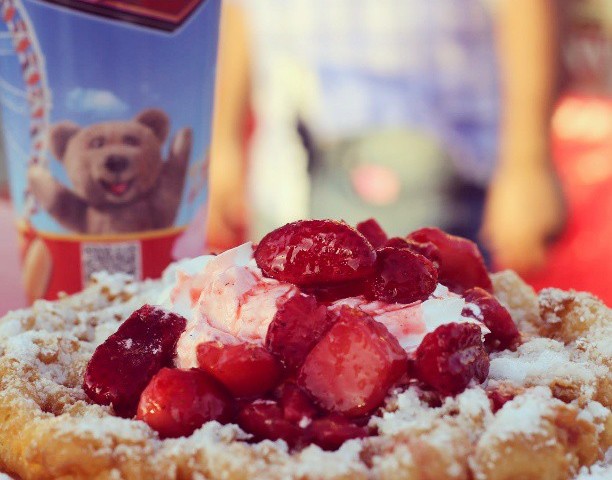 Rodeo – Funnel Cake with Bear! :D