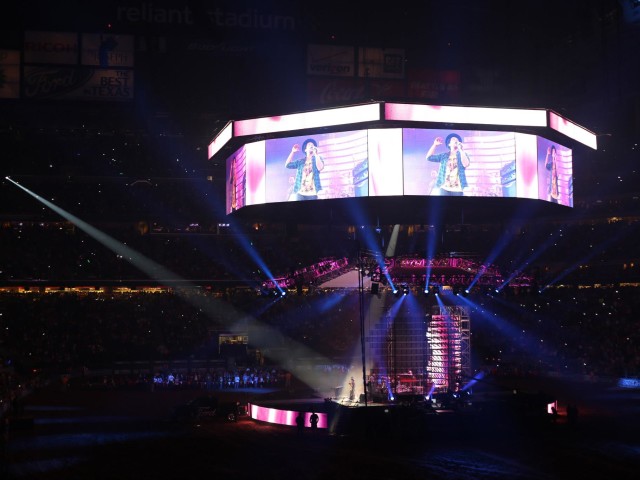 Bruno Mars @ Houston Rodeo!